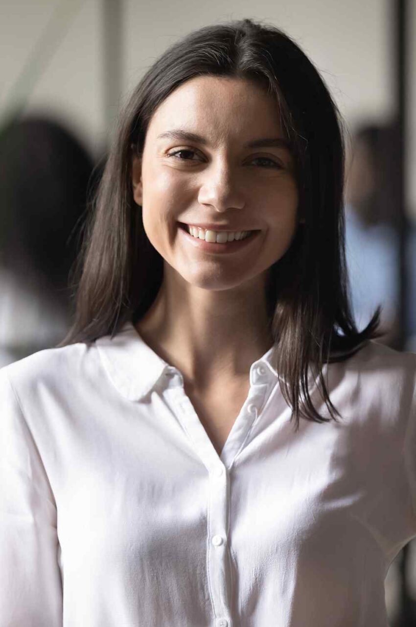 https://tegdecolombia.com/wp-content/uploads/2020/08/team_06-850x1280.jpg